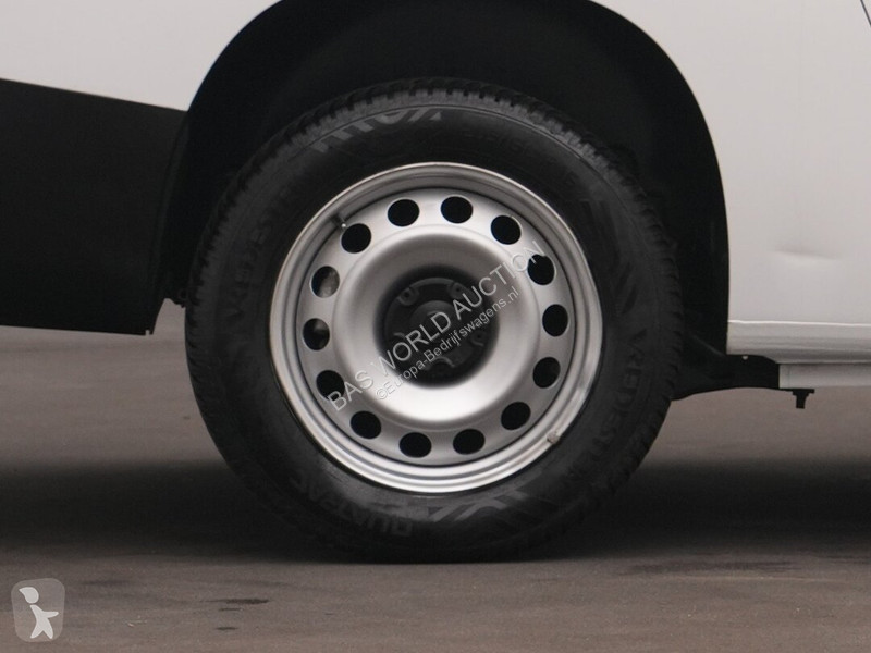 Véhicule utilitaire Opel 131PK