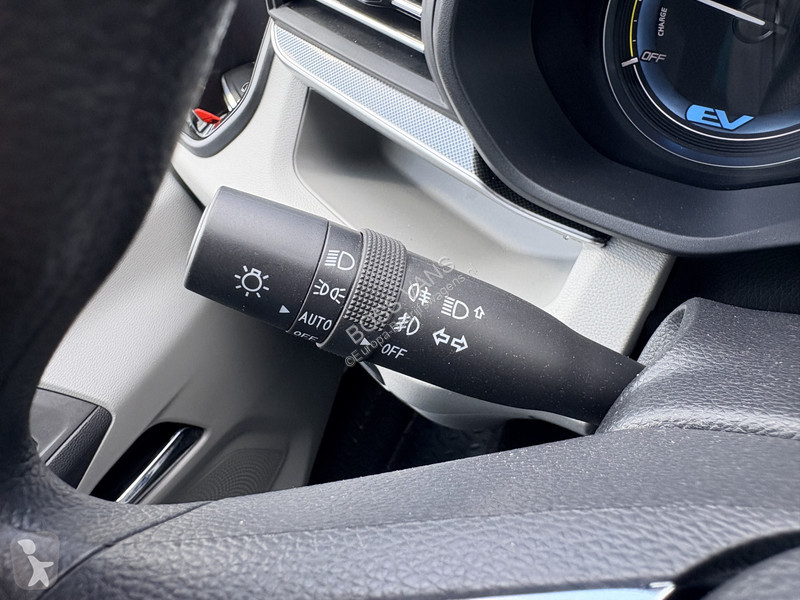 Véhicule utilitaire Maxus e 9 89kWh 204PK e 9
