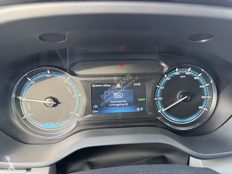 Véhicule utilitaire Maxus e 9 89kWh 204PK e 9