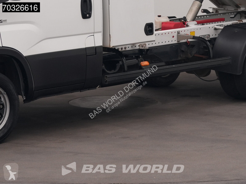 Véhicule utilitaire Iveco 35C16 3.0L Kipper...