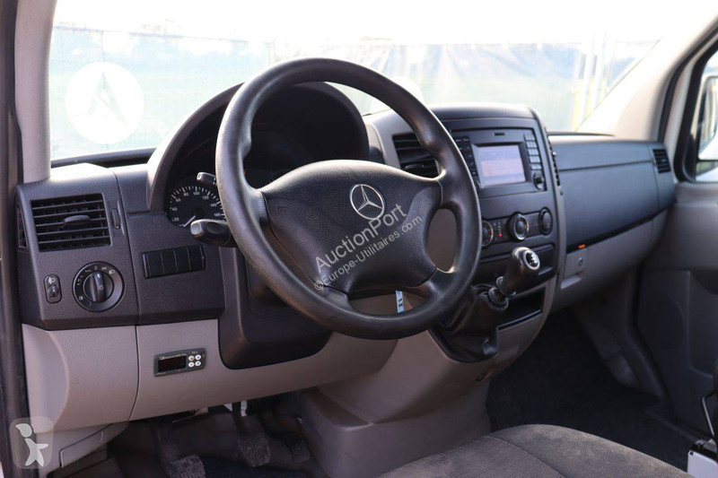 Véhicule utilitaire Mercedes