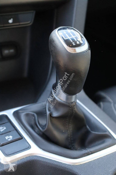 Véhicule utilitaire KIA