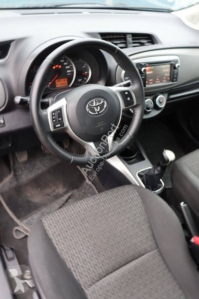 Véhicule utilitaire Toyota