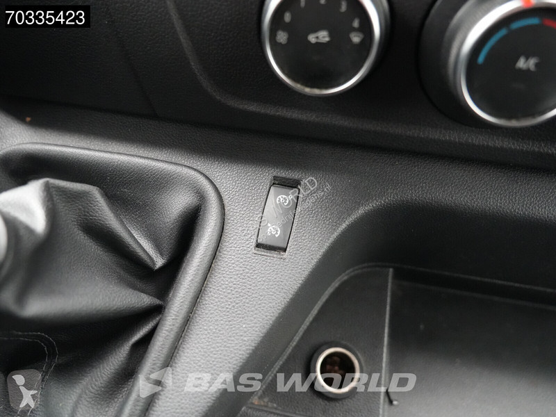 Furgoneta Renault L2H2 Airco LED Navi Cruise...