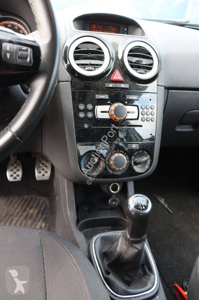 Bedrijfswagen Opel