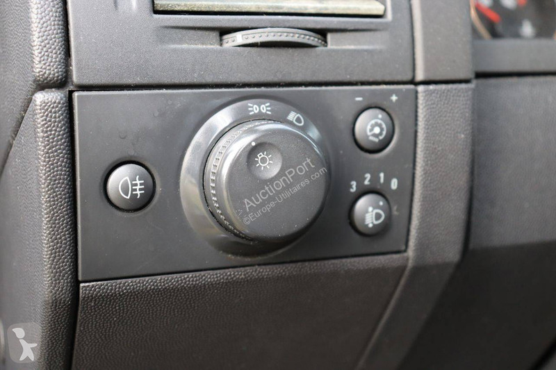 Véhicule utilitaire Opel