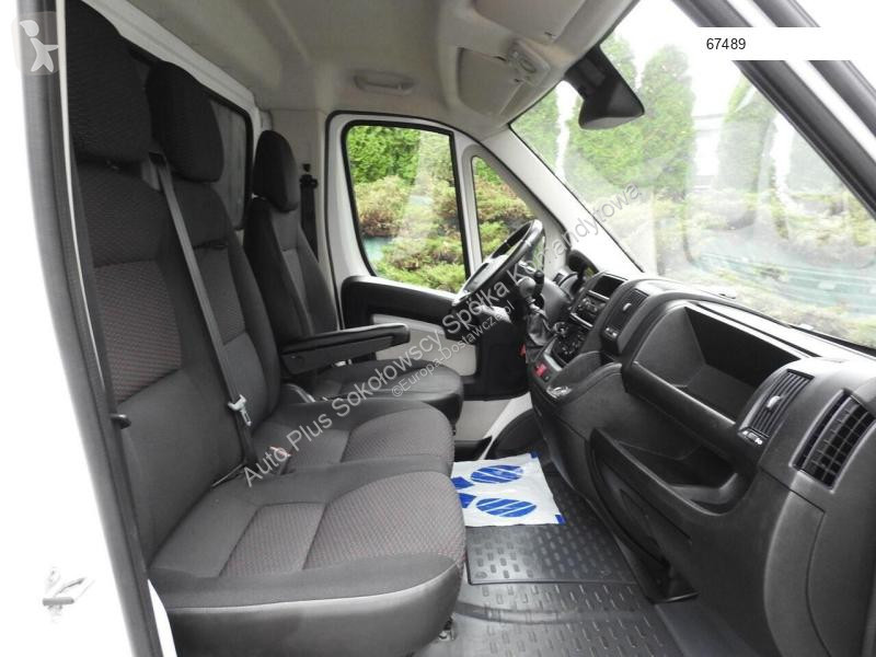 Autoutilitară Peugeot BOXER PLANDEKA WINDA 8...