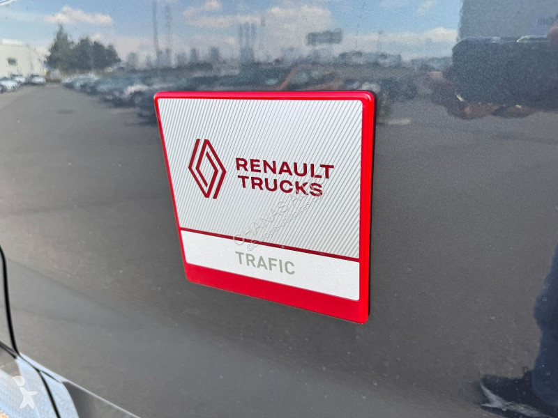 Bedrijfswagen Renault L2H1 3T BLUE DCI 170 BVA9...