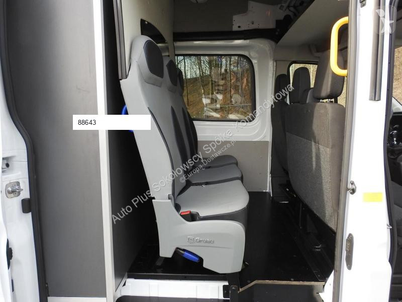 Véhicule utilitaire Ford TRANSIT  FURGON...