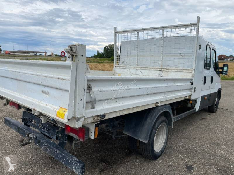 Véhicule utilitaire Iveco