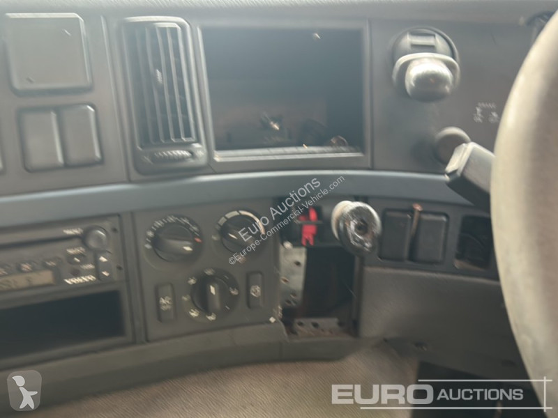 Autoutilitară Volvo FM400