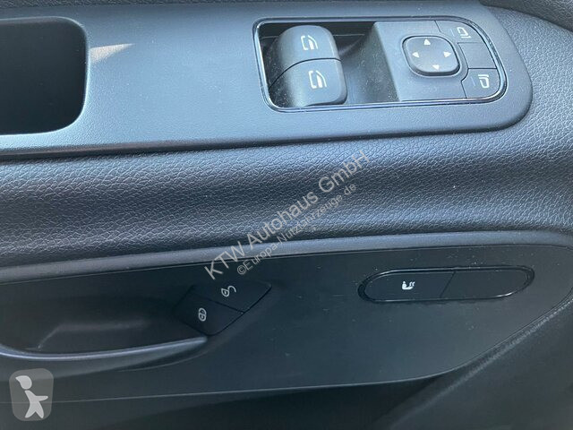 Užitkové vozidlo Mercedes 317...