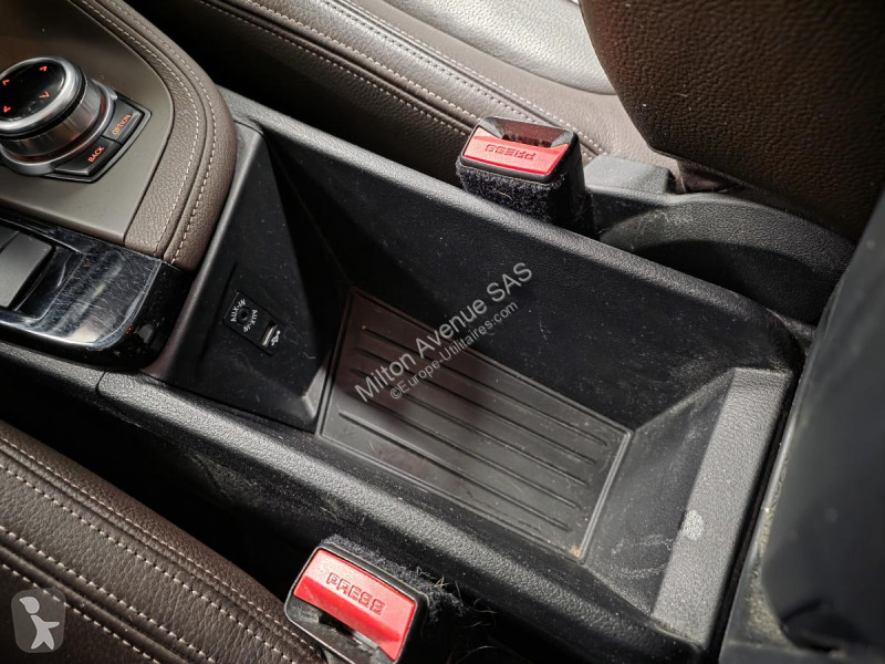 عربة نفعية BMW X1 xDrive 25d - BVA  F48 xLine