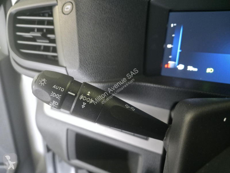 Véhicule utilitaire Opel VIVARO M 2.0 BlueHDi -...