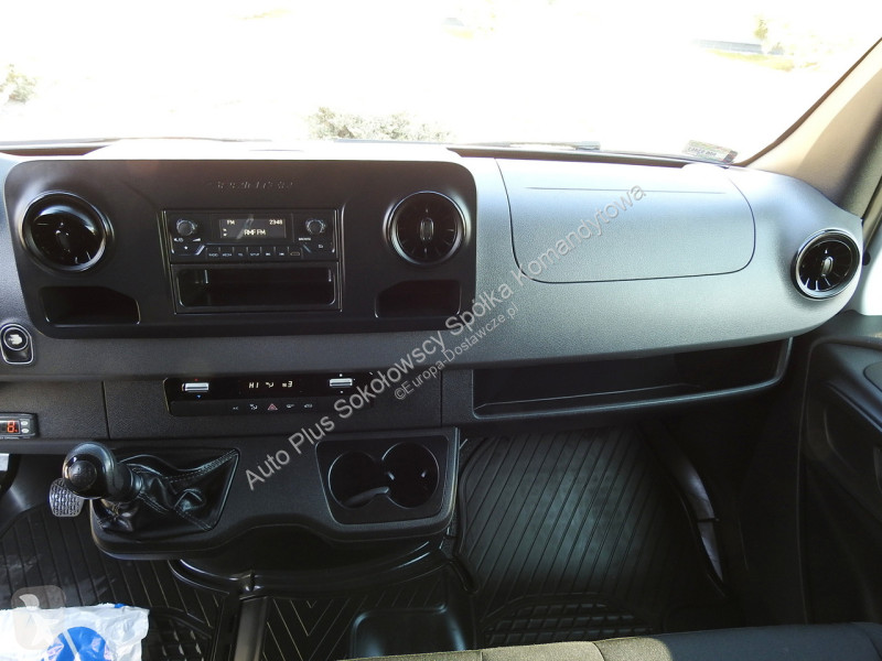Samochód dostawczy Mercedes 2 ASTER