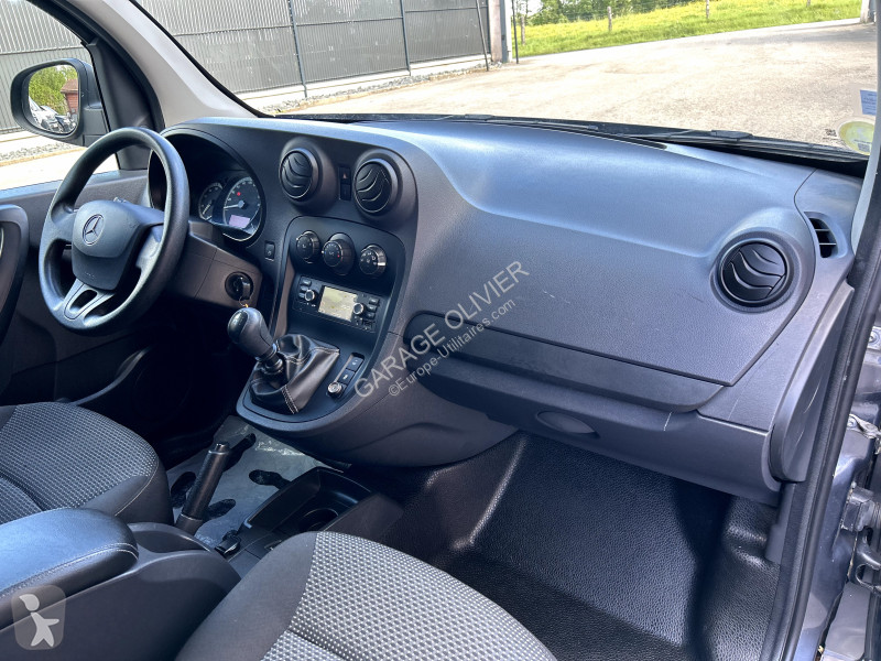 عربة نفعية Mercedes Extra Long 109 1.5 CDI 95 Pro