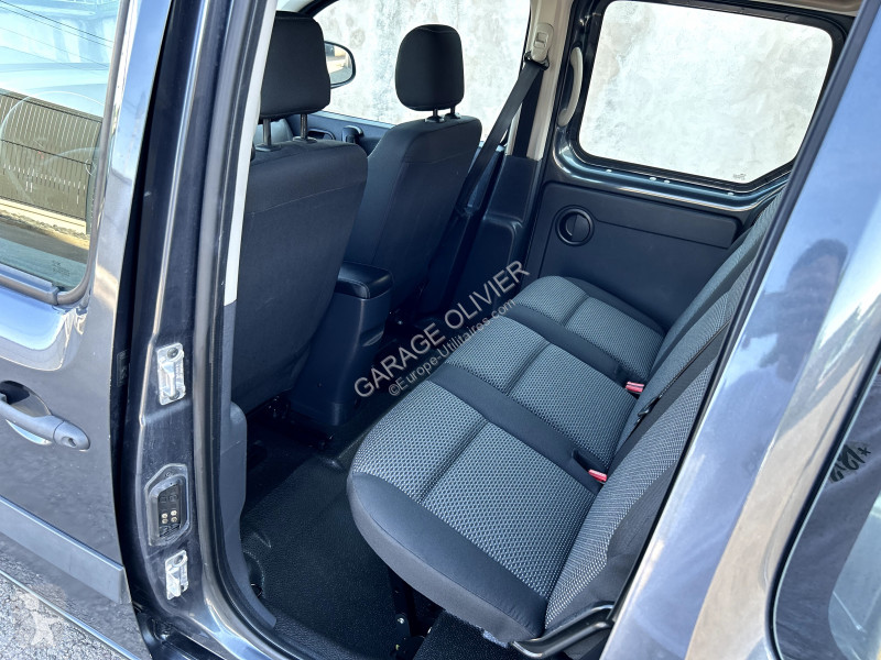 Véhicule utilitaire Mercedes Mixto Extra Long...