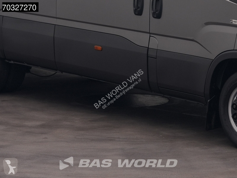 Veículo utilitário Iveco 35C21 3.0L Dubbel...