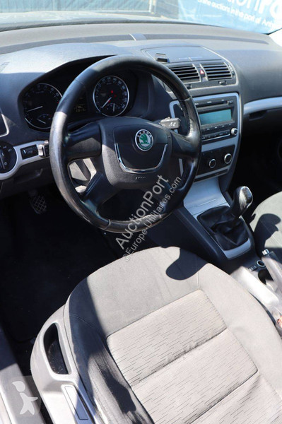 Samochód dostawczy Skoda