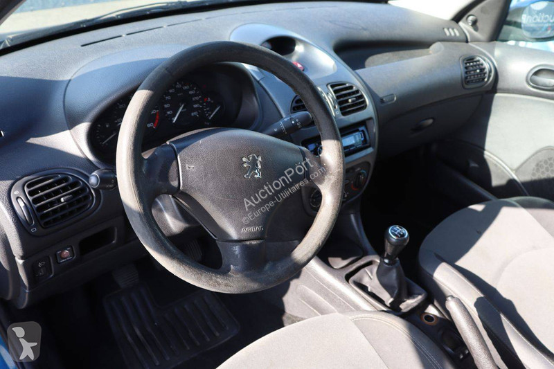 Véhicule utilitaire Peugeot