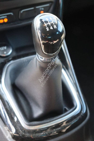 Véhicule utilitaire Ford  B-MAX