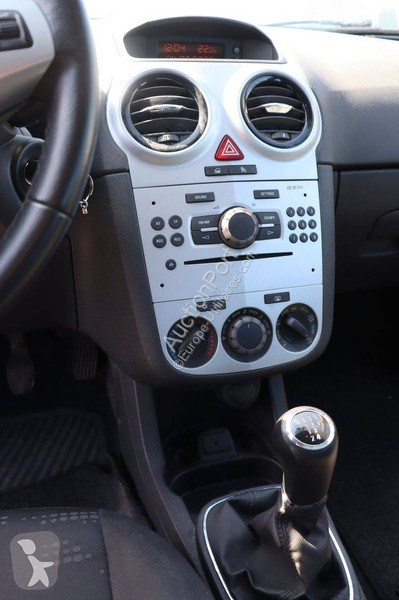 Véhicule utilitaire Opel