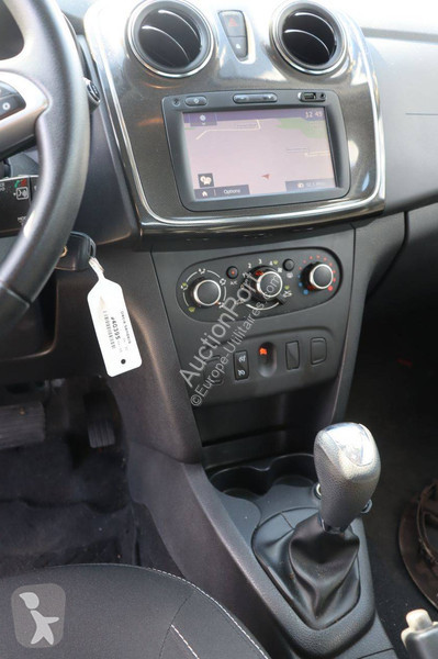Véhicule utilitaire Dacia