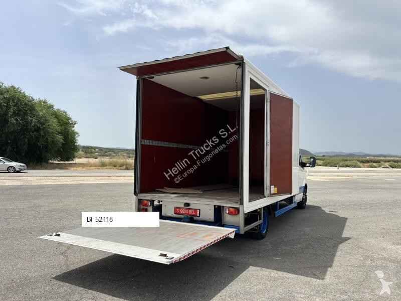 Furgoneta Mercedes 515