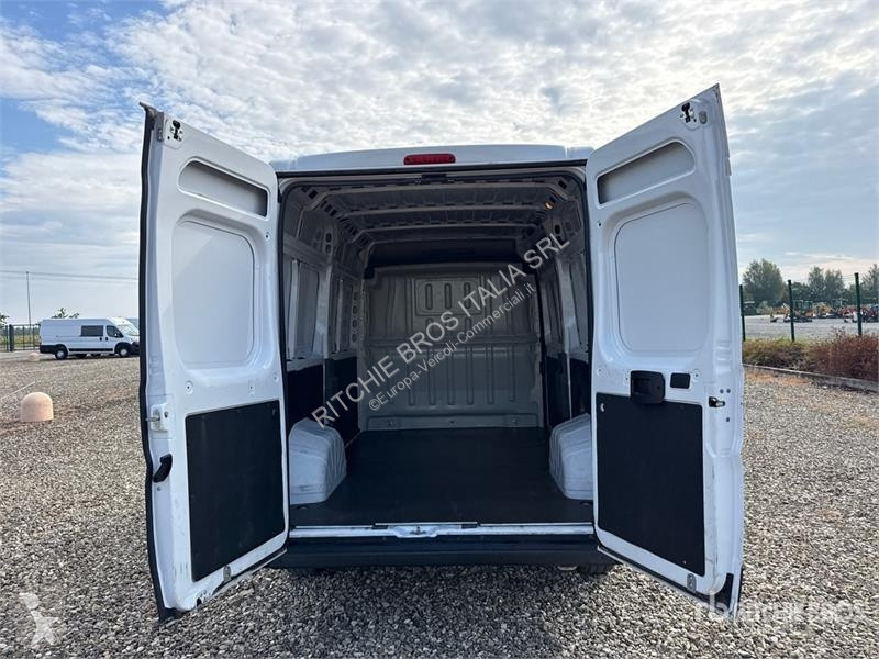Комерційні автомобілі Fiat 2.2 Mjet