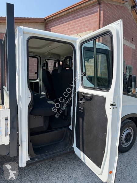 Лекотоварен автомобил Iveco 35S12