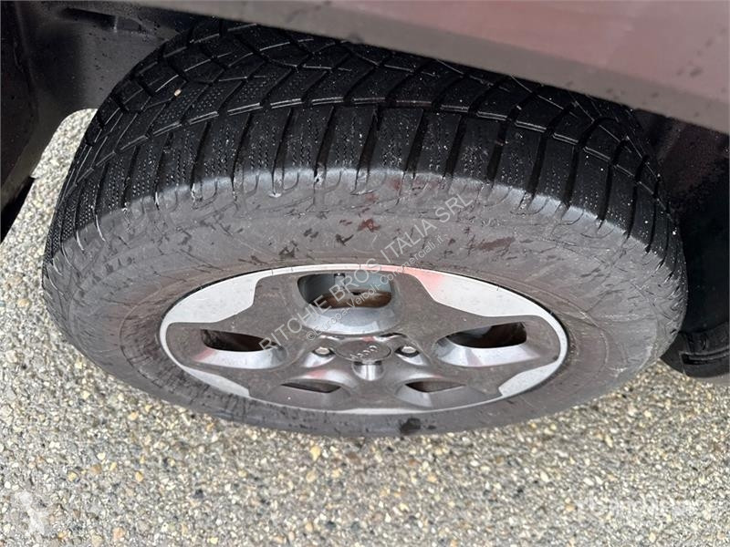 Furgoneta Jeep 4WD SUV