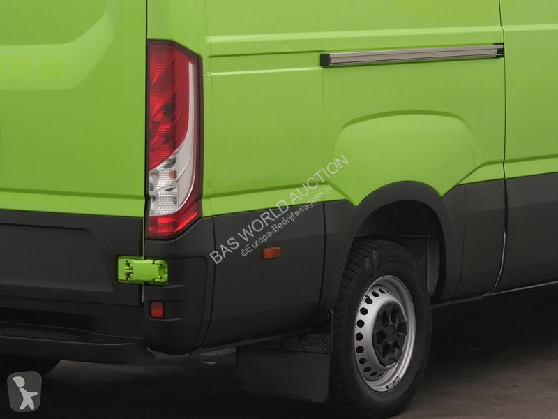 Furgoneta Iveco 35S16