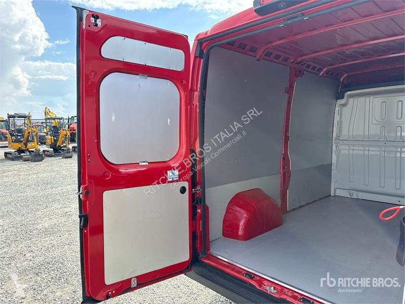 Veículo utilitário Fiat 33 MH2 2.3 MJT 160CV...