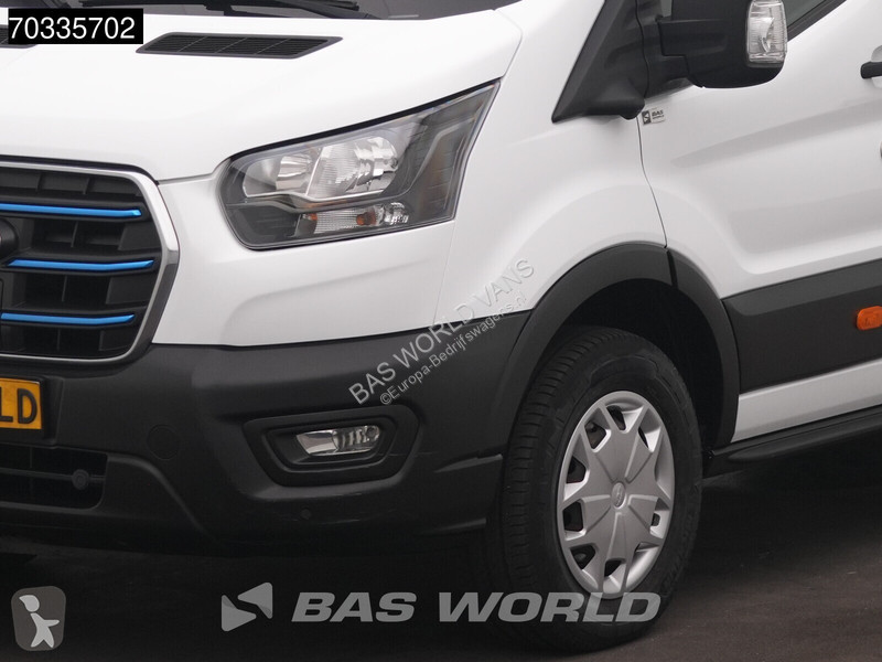 Užitkové vozidlo Ford Elektrisch 68kWh 317km...