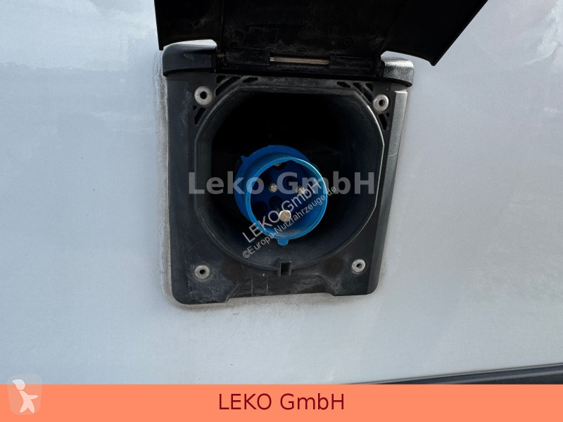 Коммерческий автомобиль Renault KANGOO EXPRESS...