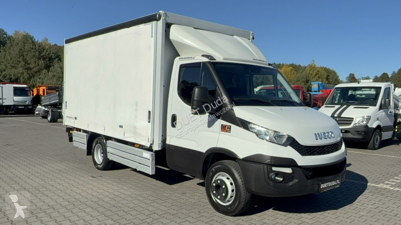 Iveco 70C18 V H van