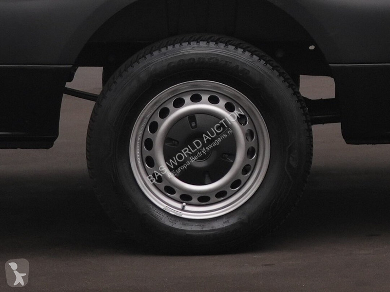 Véhicule utilitaire Mercedes 317 CDI