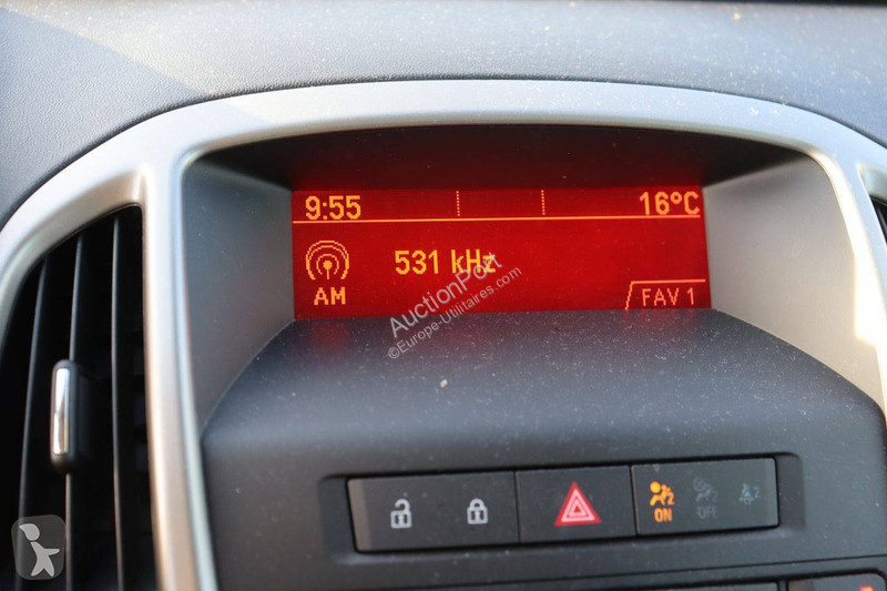 Véhicule utilitaire Opel