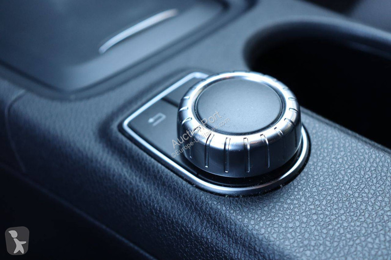 Bedrijfswagen Mercedes D GLA