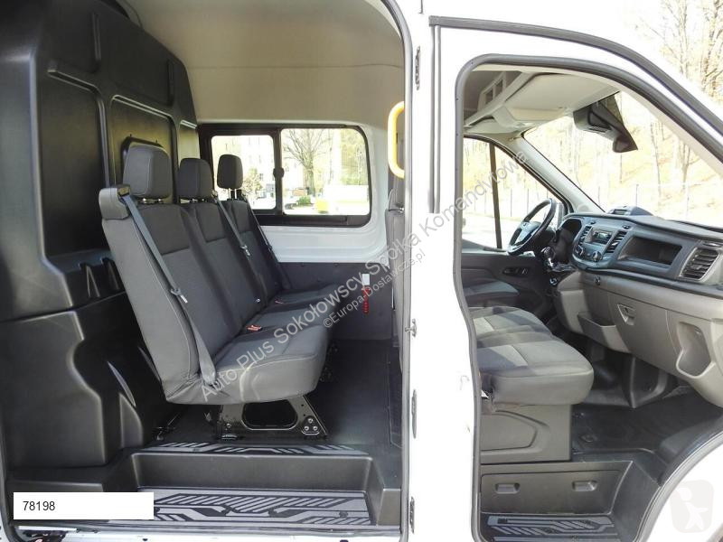 Véhicule utilitaire Ford TRANSIT FURGON...