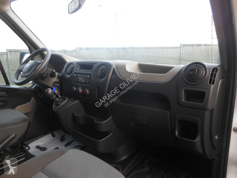 Véhicule utilitaire Renault CDC Double Cabine...