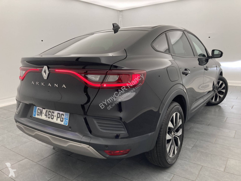 Autoutilitară Renault Arkana mild hybrid 140...
