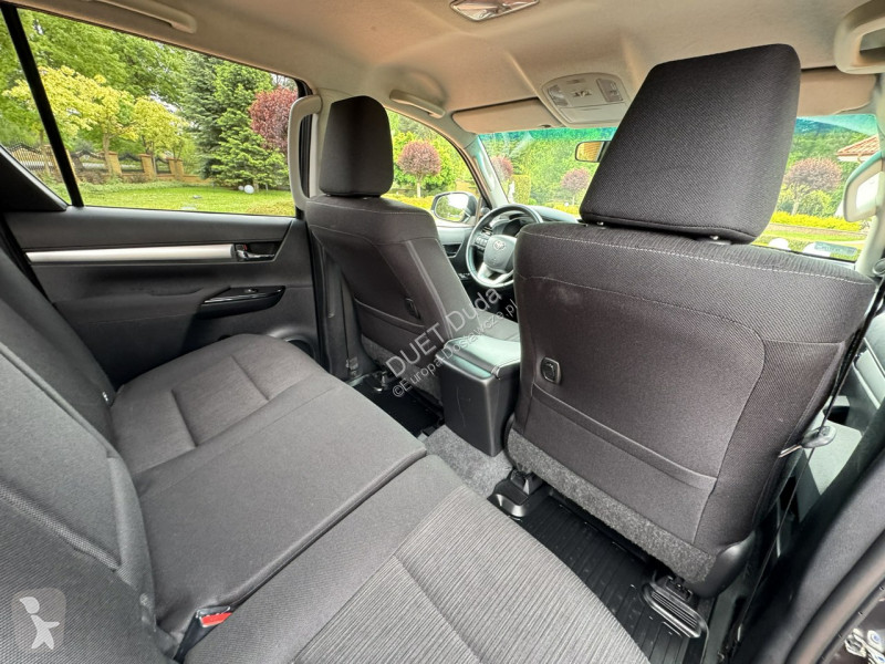 Autoutilitară Toyota Hilux