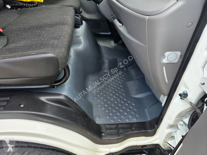Véhicule utilitaire Mitsubishi Fuso