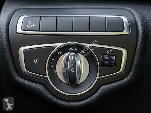 Bedrijfswagen Mercedes