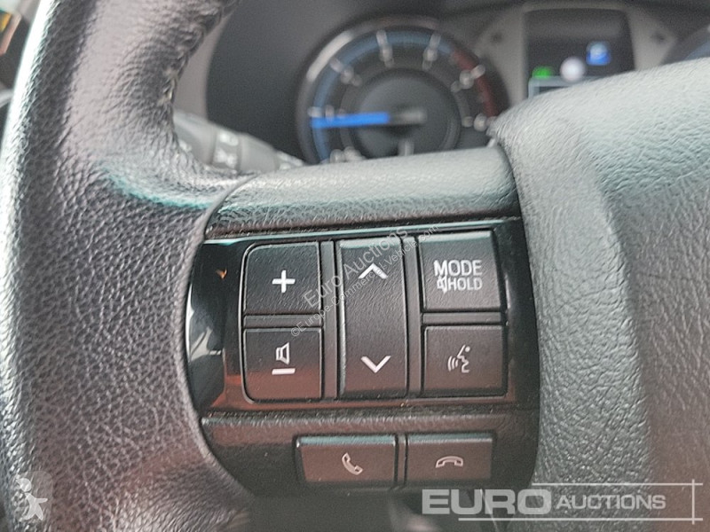 Furgoneta Toyota Hilux