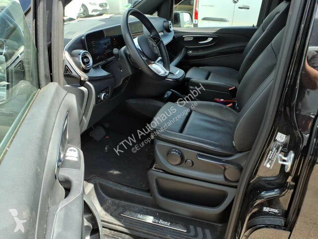 Autoutilitară Mercedes