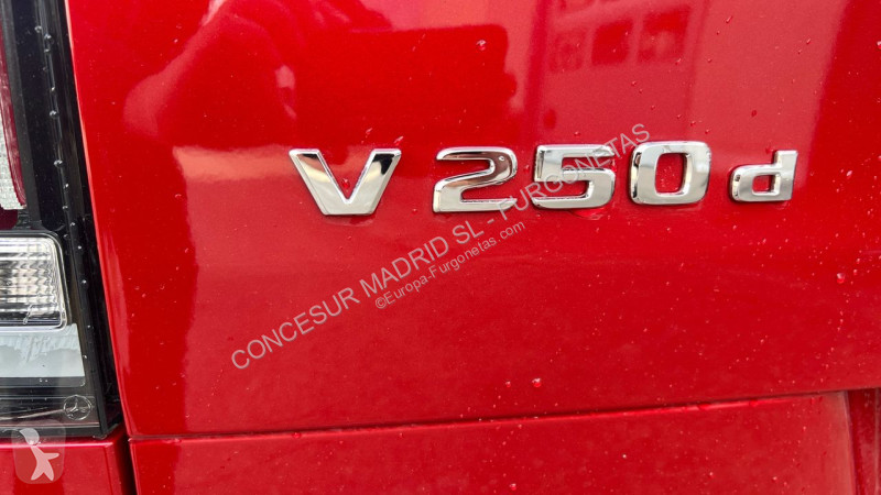 Veicolo commerciale Mercedes 250 d Avantgarde...