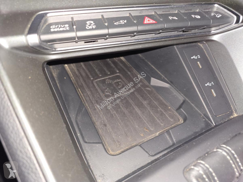 Samochód dostawczy Audi Q3 1.4 45 TFSI e - 245...