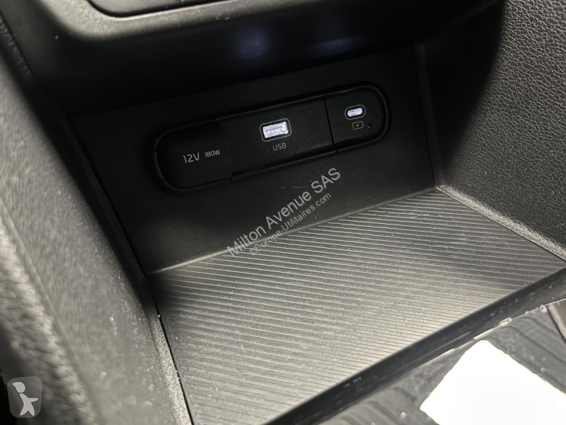 Samochód dostawczy KIA SPORTAGE 1.6 T-GDi MHEV...